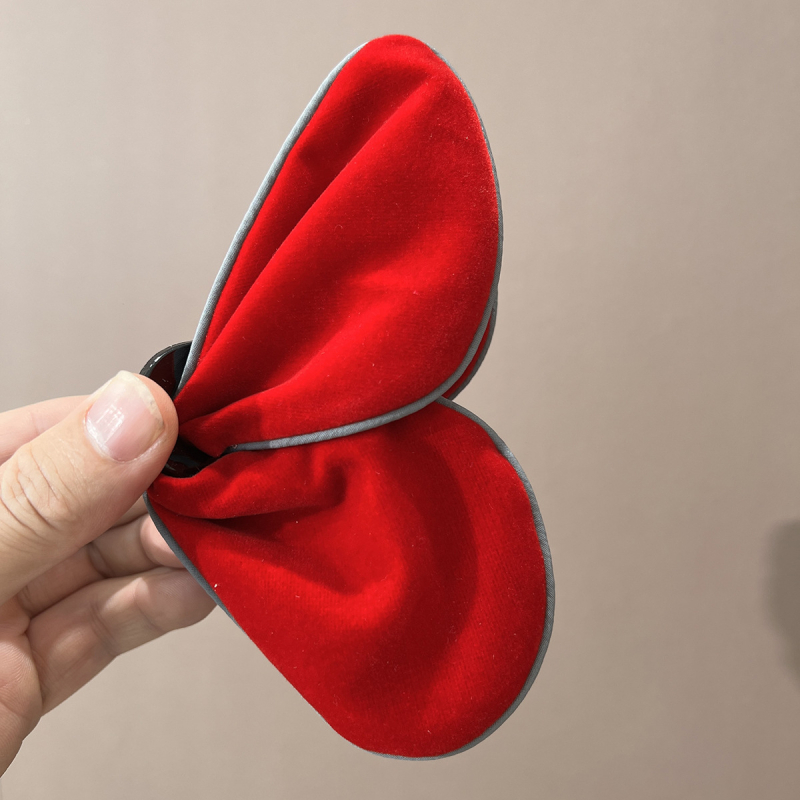 Baršunasti klips za kosu u obliku leptira, ručna izrada, klip tip morski pas