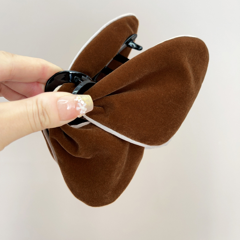 Baršunasti klips za kosu u obliku leptira, ručna izrada, klip tip morski pas