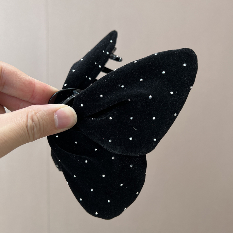 Baršunasti klips za kosu u obliku leptira, ručna izrada, klip tip morski pas
