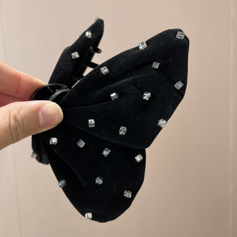 Baršunasti klips za kosu u obliku leptira, ručna izrada, klip tip morski pas