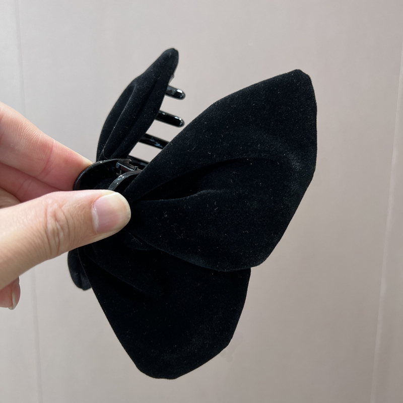 Baršunasti klips za kosu u obliku leptira, ručna izrada, klip tip morski pas