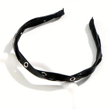 Δερμάτινος κεφαλόδεσμος, στυλ γλυκιάς δροσιάς, προσωπική μόδα τάση, άνοιξη 2025