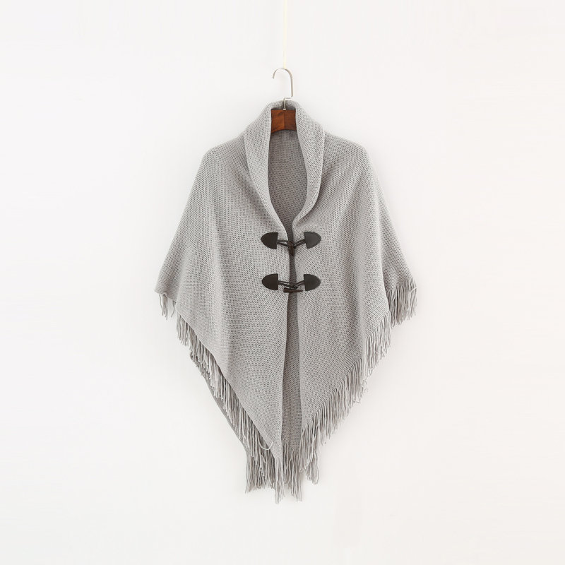 Cardigan cu glugă și nasturi; material acrilic/vată sintetică; țesătură jacquard; model monocrom