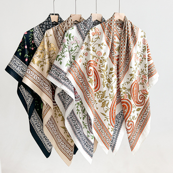 Haoz kvadratni šal od twill-saten tkanine s geometrijskim printom – elegantan, lagan luksuz