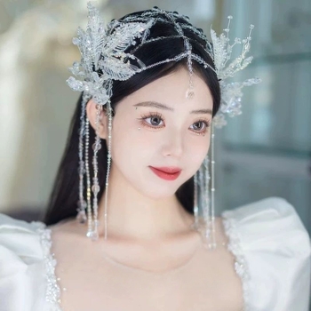 Κορεατικού στυλ κρυστάλλινος κεφαλόδεσμος με φλοράλ σχέδιο και κρόσια — νυφικό αξεσουάρ μαλλιών, διαθεσιμότητα εξατομίκευσης.