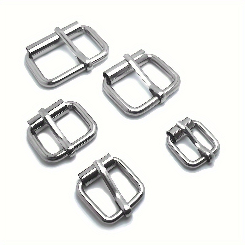 Μεταλλικές αγκράφες για ρούχα, ζώνες και τσάντες — συρμάτινες, αγκράφες με βελόνα και σωληνοειδείς αγκράφες, σε απόθεμα, Καλοκαίρι 2021