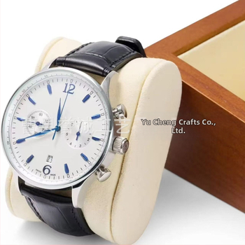 Ξύλινο μοντέρνο κουτί προβολής ρολογιών με μαξιλαράκι μικροϊνών — επιτραπέζιος οργανωτής αποθήκευσης για ζευγάρι ρολογιών