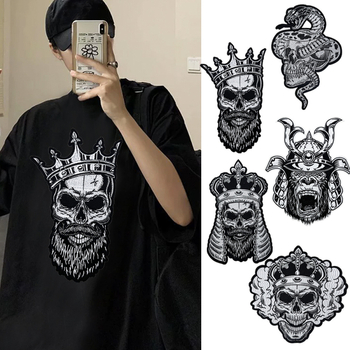 Κεντημένη πολυεστερική ραφή με αυτοκόλλητο πίσω για παλτά και τσάντες — μοτίβα κρανίο, μαϊμού και φίδι