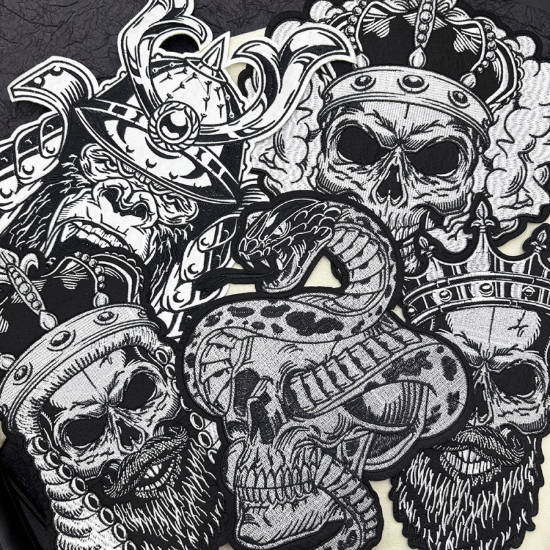Κεντημένη πολυεστερική ραφή με αυτοκόλλητο πίσω για παλτά και τσάντες — μοτίβα κρανίο, μαϊμού και φίδι