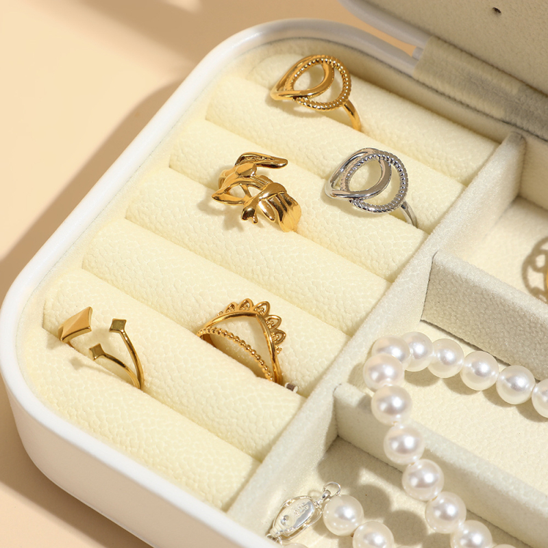 Ρετρό PU μικρό φορητό κουτί κοσμημάτων — διώροφο κουτί κοσμημάτων, PU δέρμα, εσωτερική συσκευασία, μάρκα Dingsheng