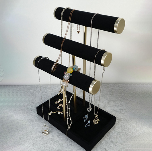 Stalak za nakit, troredni, drveni okvir prekriven tkaninom, baršunasti vanjski pokrov, spojna konstrukcija, luksuzan stil