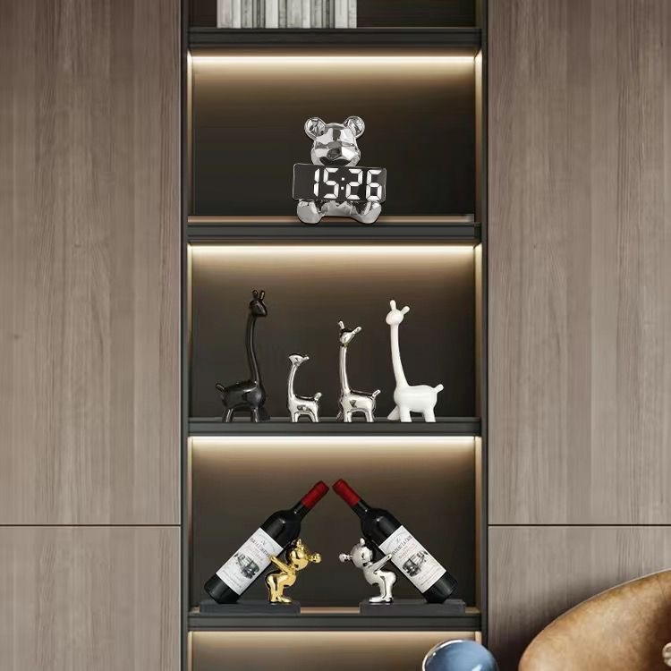 Κεραμική φιγούρα ελαφιού σε μοντέρνο μινιμαλιστικό στυλ, διακοσμητικό για σαλόνι, είσοδο και τηλεοπτικό έπιπλο