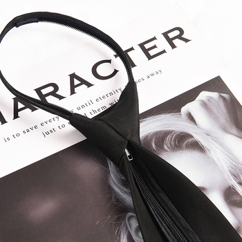 Γραβάτα Arrow, unisex; μονόχρωμο σχέδιο; υλικό: πολυεστερική ίνα; στυλ: ζωδιακός σχεδιασμός