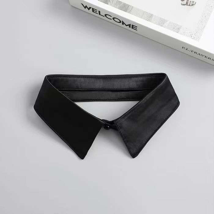 Παιδικό τοπ με διακοσμητικό ψεύτικο γιακά και λεπτομέρεια τετράγωνου γιακά· πολυεστέρας· Shatoman· Άνοιξη 2025