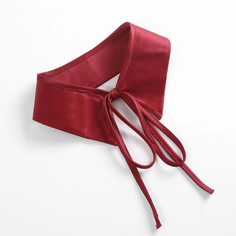 Παιδικό τοπ με διακοσμητικό ψεύτικο γιακά και λεπτομέρεια τετράγωνου γιακά· πολυεστέρας· Shatoman· Άνοιξη 2025