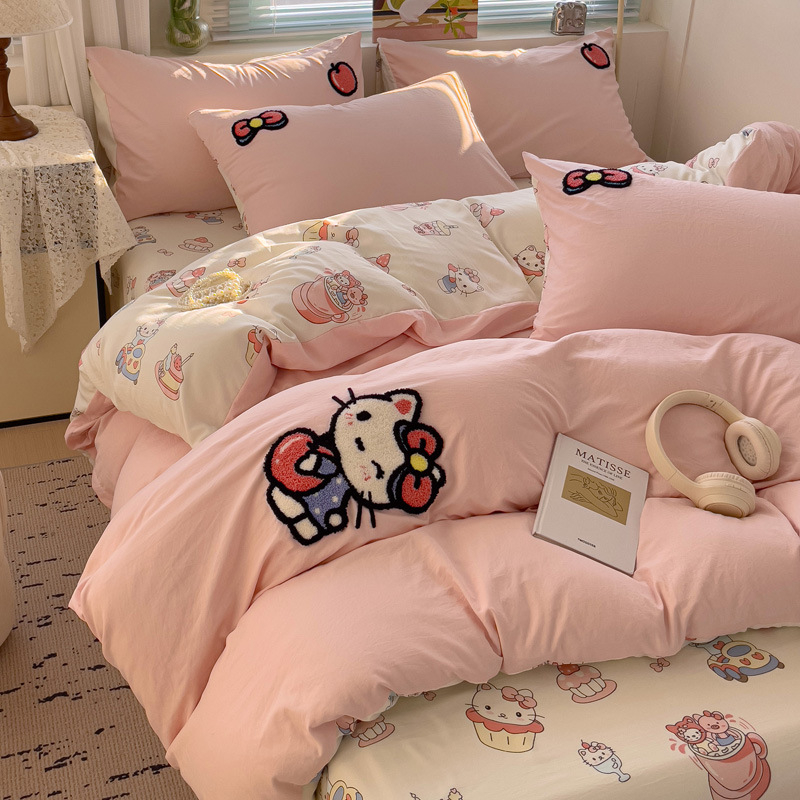 Četrdaļīgs gultas veļas komplekts ar karikatūru izšuvumu, segas pārklājs un palags, sintētiska šķiedra, Twill audums, svars 1000–1500 g