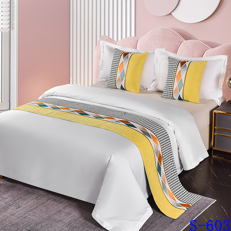 Dekoratyvinė lovos pledas su geometriniu abstrakčiu raštu, poliesteris, viešbučio stilius, premium gaminys