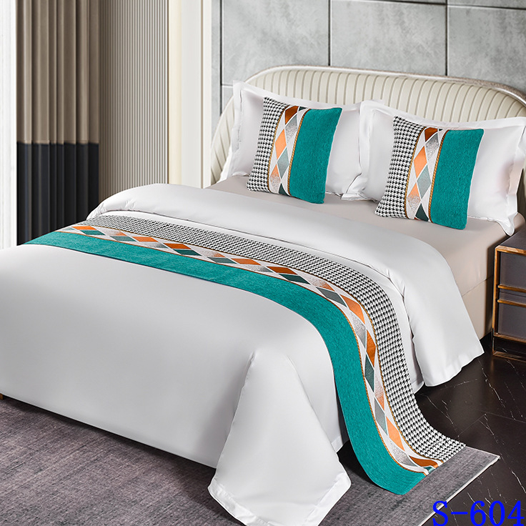 Dekoratyvinė lovos pledas su geometriniu abstrakčiu raštu, poliesteris, viešbučio stilius, premium gaminys