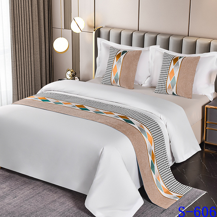 Dekoratyvinė lovos pledas su geometriniu abstrakčiu raštu, poliesteris, viešbučio stilius, premium gaminys