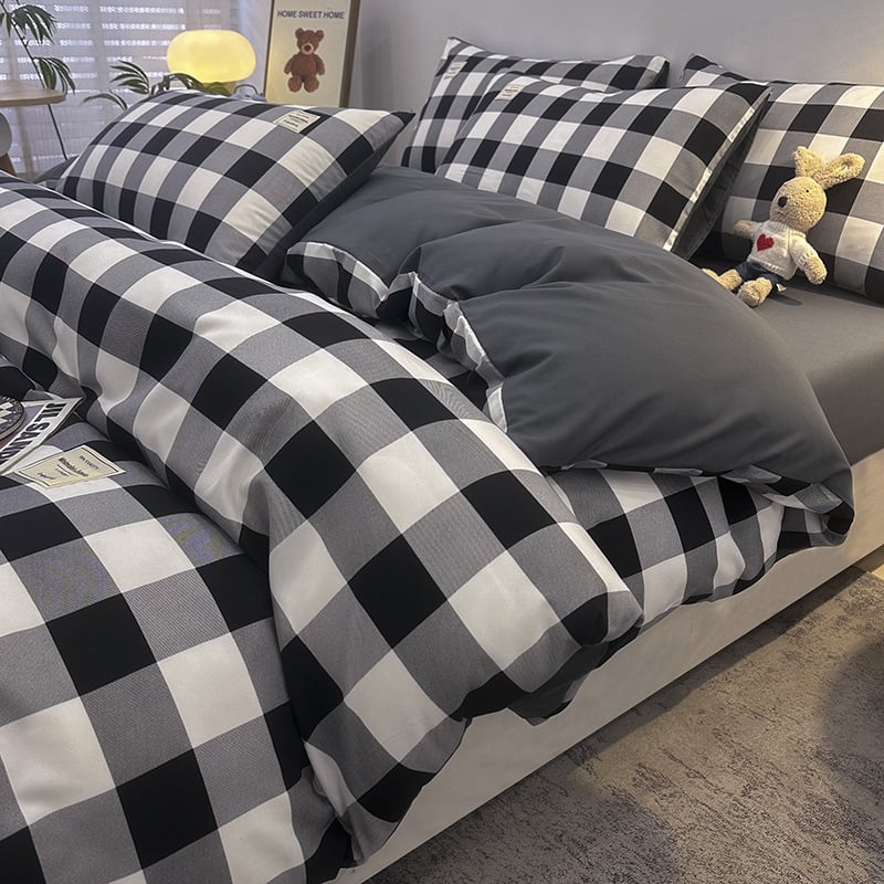 Kokvilnas četrdaļīgs gultas veļas komplekts studentu nometnei — reaktīvā drukāšana, pūstā audums, svars 2500–3000 g, vienkrāsains raksts