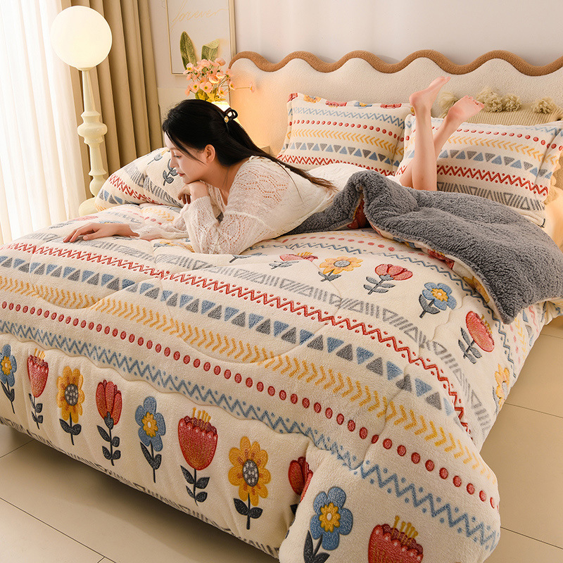 Téli kétoldalas báránybőr velúr paplan, Snowflake és Milk Velvet mintázat, 3,5–4 kg, töltet: kémiai rost, testreszabás elérhető