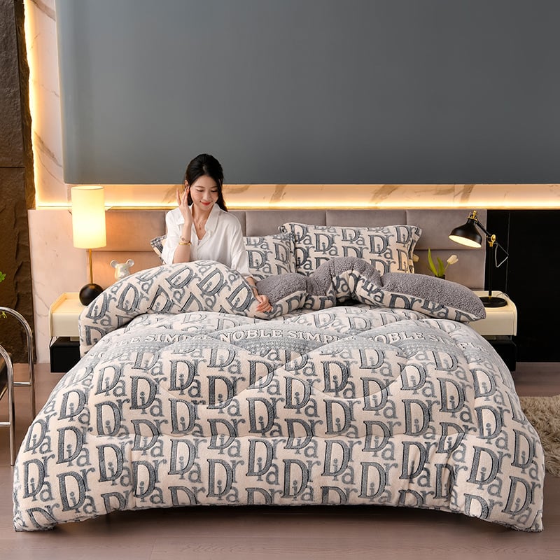 Téli kétoldalas báránybőr velúr paplan, Snowflake és Milk Velvet mintázat, 3,5–4 kg, töltet: kémiai rost, testreszabás elérhető