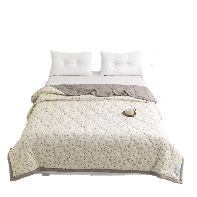 Δροσιστικό καλοκαιρινό πάπλωμα, πλένεται στο πλυντήριο, βαμβακερό ύφασμα, γέμιση πολυεστερικές ίνες, μοντέρνο μινιμαλιστικό στυλ