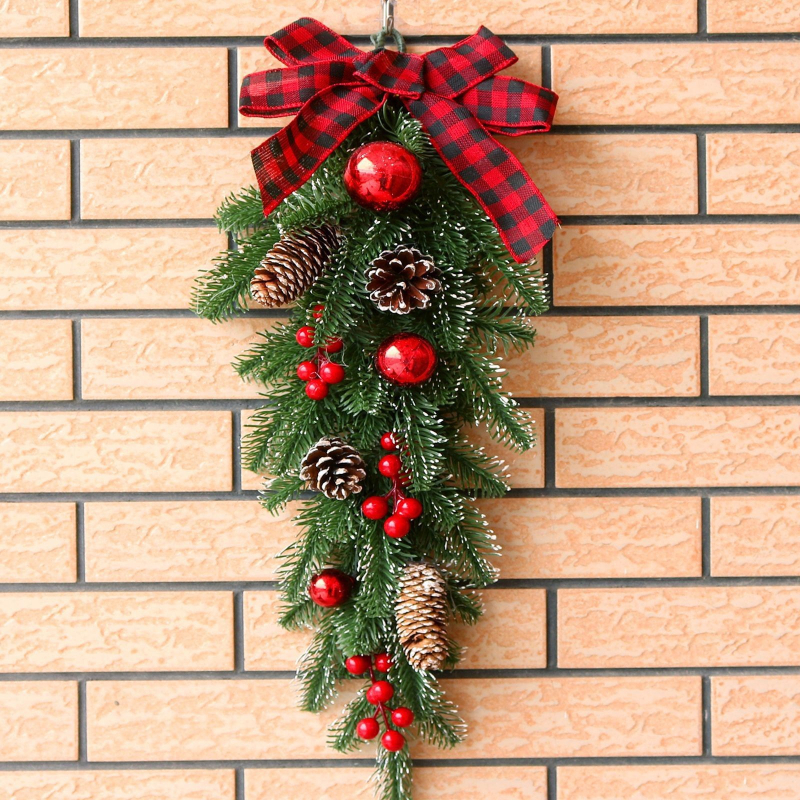 Plastikinė Kalėdų dekoratyvinė kamuolys su kaspinu laiptinėms ir vitrinoms, Kelly products, pakuotė Opp bag