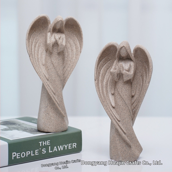 Ангелска статуя, молещ се ангел с Библия – интериорна декорация; материал: синтетична смола; категория: персонажи; подходящи поводи: рождени дни, годишнини; празници: Хелоуин, Коледа