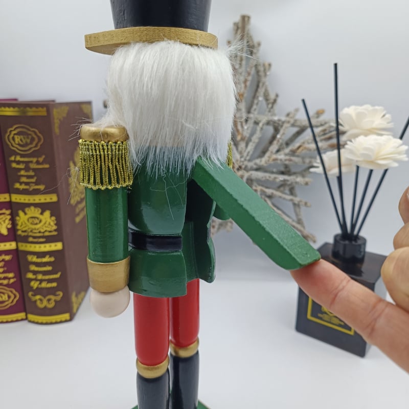 Drveni Nutcracker 30 cm – kraljevski vojnik, božićni ukras