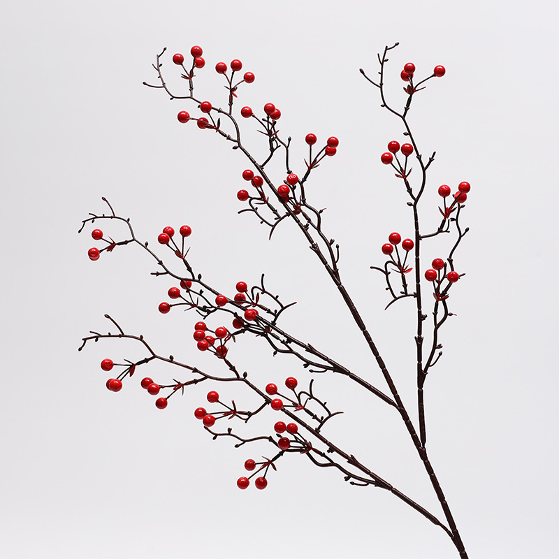 Dirbtinė gėlių dekoracija su eukalipto lapomis ir laimės vaisiais naujųjų metų proga (Prekės ženklas: Jinfeng; Medžiaga: Plastikas; Amatas: dažytas, reljefiškas, injekcinis formavimas; Modelis: 19625154670)