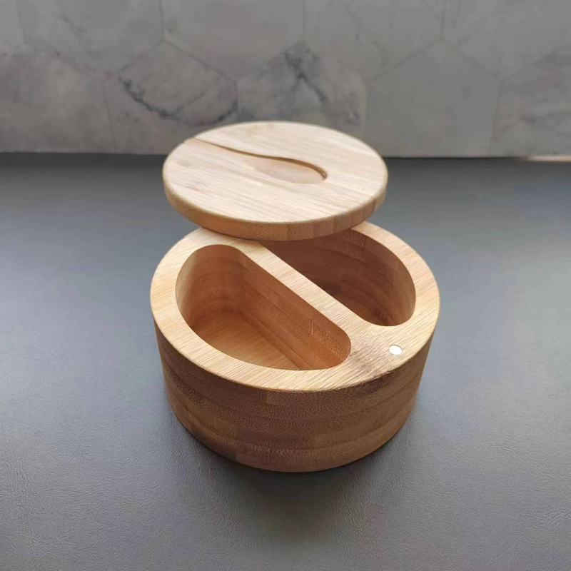 Bambuko prieskonių indelis su šaukšteliu ir druskos indeliu, virtuvės laikymo dėžė su pasukamu magnetiniu dangteliu, logotipo spausdinimas galima