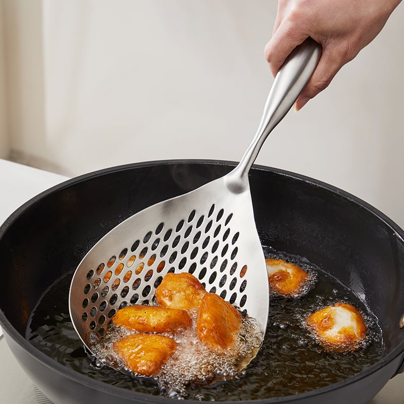 304 nerūdijančio plieno sietinis šaukštas makaronams ir koldūnams, su nerūdijančio plieno rankena