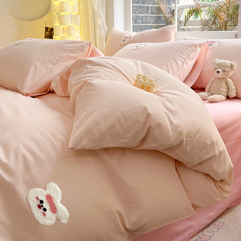 Četru daļu gultas veļas komplekts ar sheet-type dizainu, mūsdienīgs minimālisma stils, reaaktīvā krāsošana audumam, ķīmiskas šķiedras