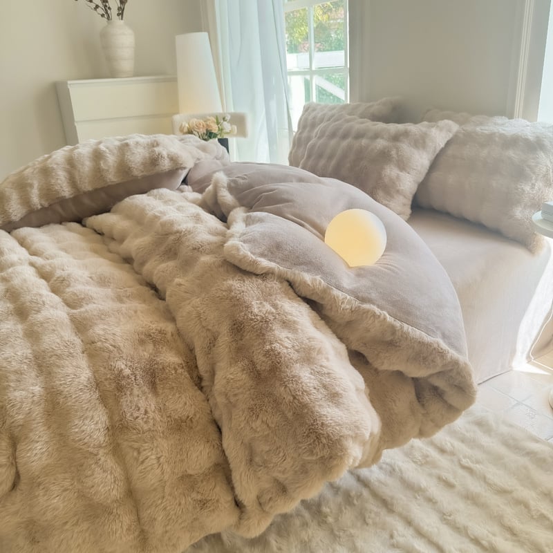 Milk Velvet négyrészes ágyneműkészlet, quiltált, egyszínű minta, 3500–4000 g