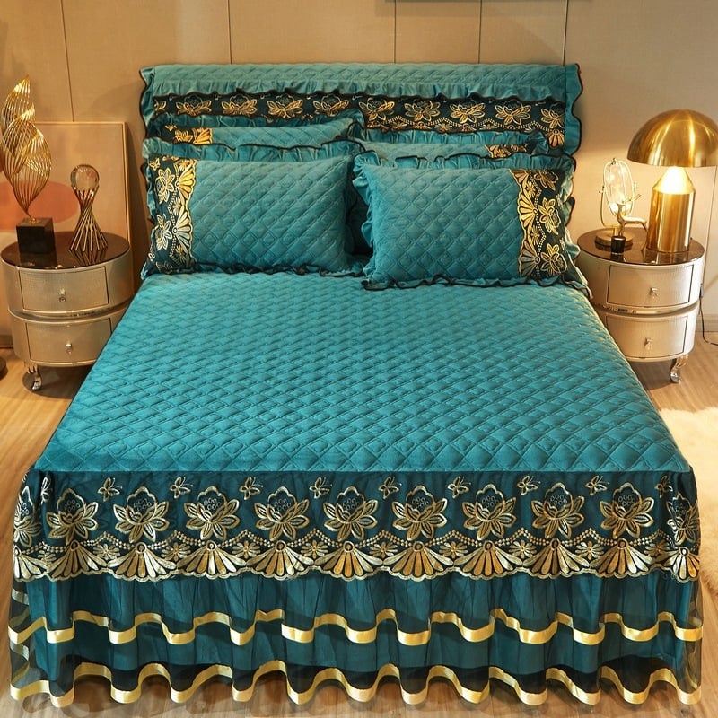 Trys dalių komplektas: Quiltuotas kristalinis velvet lovos sijonas, pilies stilius, vieno spalvos raštas