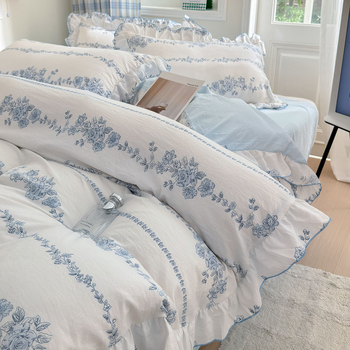 Памучен четириделен комплект спално бельо с мотиви сърца и цветя, пасторален стил, плоска тъкан, реактивно боядисване