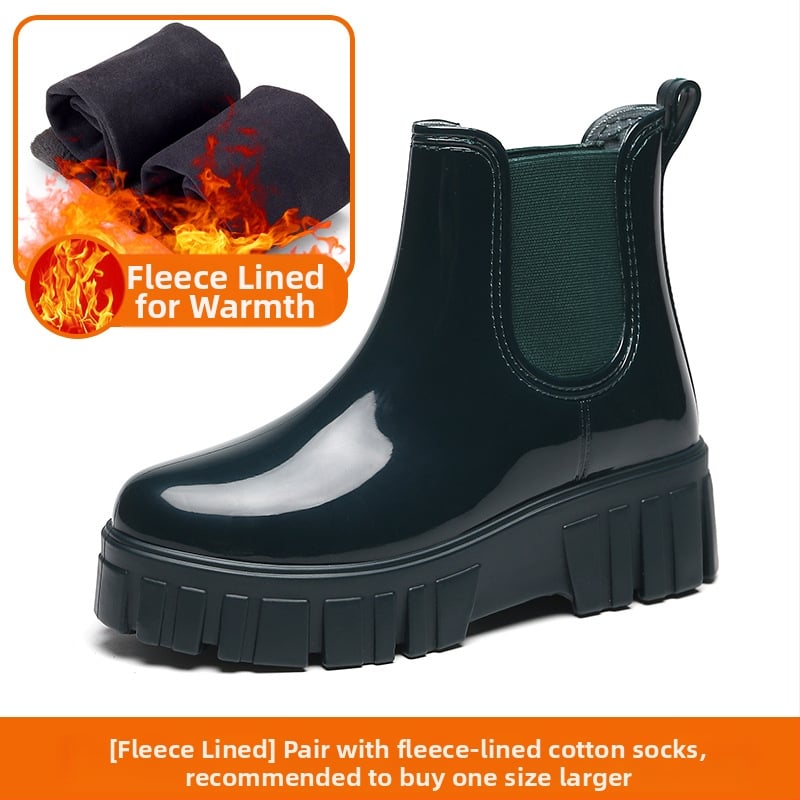 Moteriški lietaus batai, vidutinio aukščio viršus, storesnė padas, PVC viršus, vidutinio kulno 3–5 cm, vientisos spalvos, tinka pavasariui, rudeniui ir žiemai