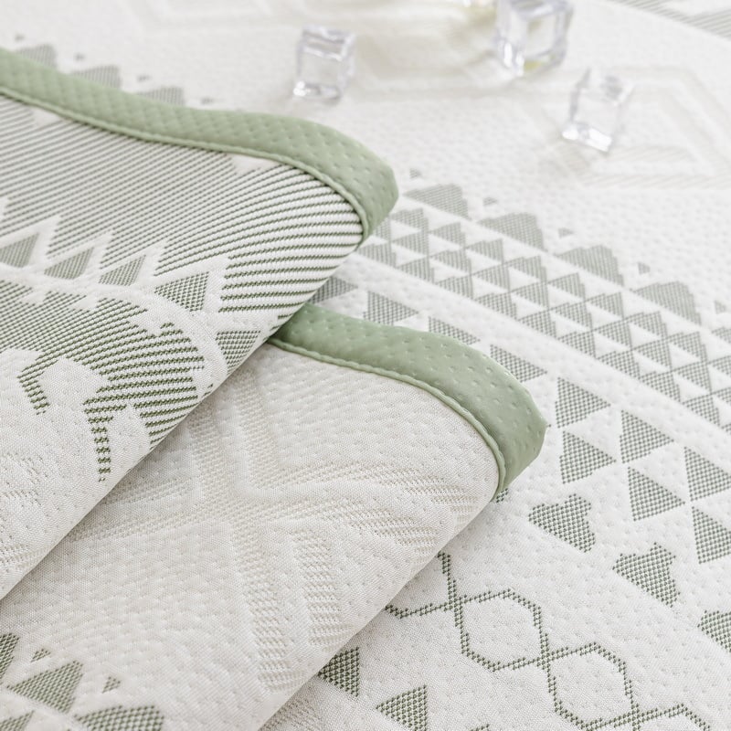 Jégselyem kanapé párna háromüléses kanapéhoz, csíkos vagy egyszínű mintával, modern minimális stílus, porvédő huzat/kanapéfedél