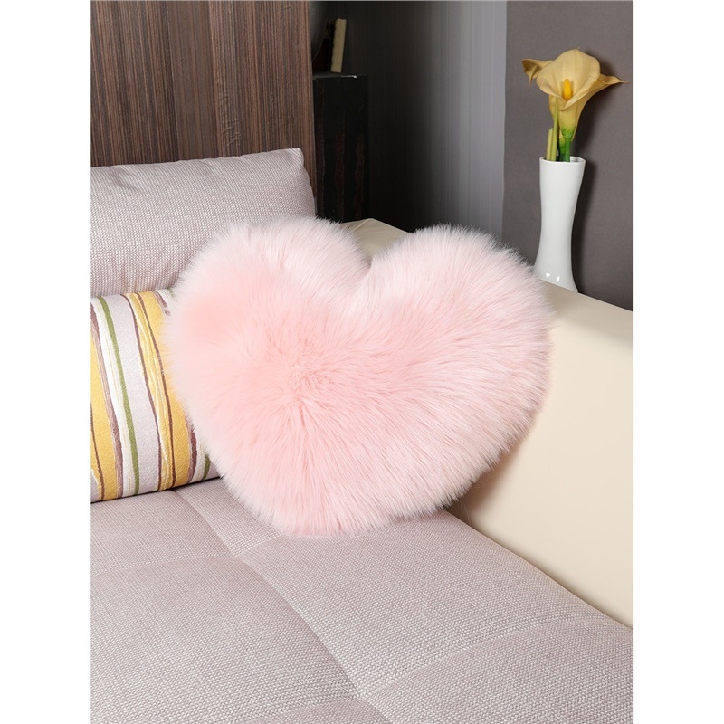 Сърцевидна плюшена възглавница, скандинавски INS стил, текстура изкуствена вълна, едноцветна, за дневна стая и диван — марка Xuan yunxiu
