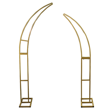 Geležinis vestuvinis arkos su ragų forma lauko vestuvėms