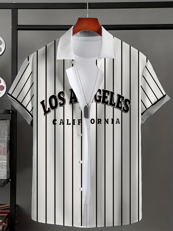 Polo krekls ar īsām piedurknēm, svītrainais raksts, šaurs siluets, elpojošs poliestera maisījums, izdruka/krāsošana, vasara, sporta ikdiena