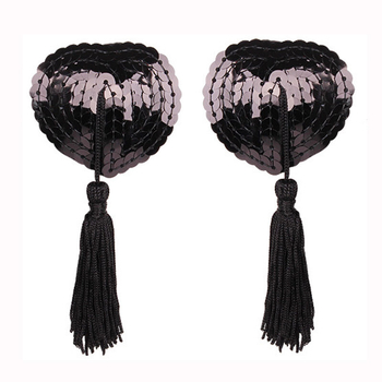 Καρδιόσχημα αυτοκόλλητα στήθους από σιλικόνη με φούντες και παγιέτες (Υλικό: Σιλικόνη; Λειτουργία: Συγκέντρωση, Αόρατο; Σχήμα: Λουλούδι; Λεπτομέρειες στυλ: Παγιέτες; Στυλ: Σεξι)