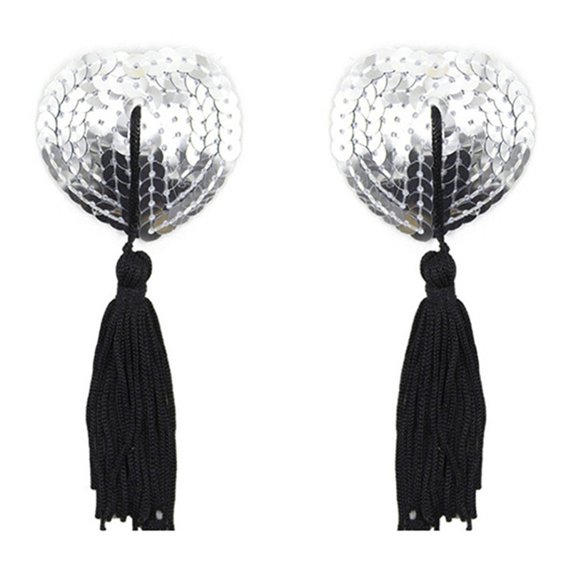 Καρδιόσχημα αυτοκόλλητα στήθους από σιλικόνη με φούντες και παγιέτες (Υλικό: Σιλικόνη; Λειτουργία: Συγκέντρωση, Αόρατο; Σχήμα: Λουλούδι; Λεπτομέρειες στυλ: Παγιέτες; Στυλ: Σεξι)