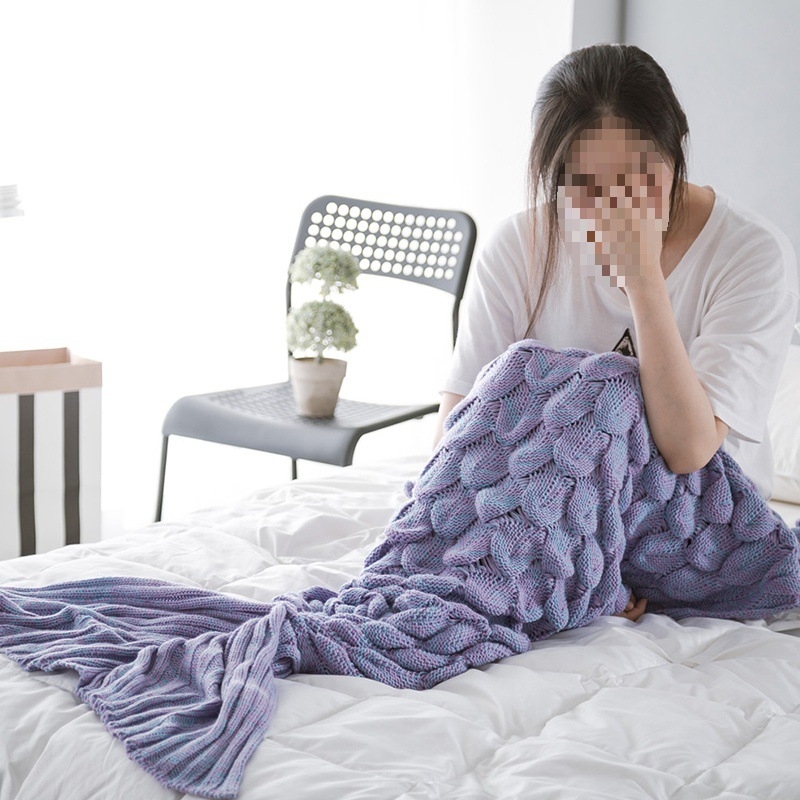 Κουβέρτα ουράς γοργόνας με σχέδιο φολίδων ψαριού, πλεκτή για χαλάρωση (Άνοιξη–Φθινόπωρο; Μοτίβο: Μονόχρωμο; Συστροφή: 5%; Σθεναρότητα χρώματος: 3–4; Υλικό: Άλλο)