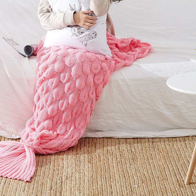 Κουβέρτα ουράς γοργόνας με σχέδιο φολίδων ψαριού, πλεκτή για χαλάρωση (Άνοιξη–Φθινόπωρο; Μοτίβο: Μονόχρωμο; Συστροφή: 5%; Σθεναρότητα χρώματος: 3–4; Υλικό: Άλλο)