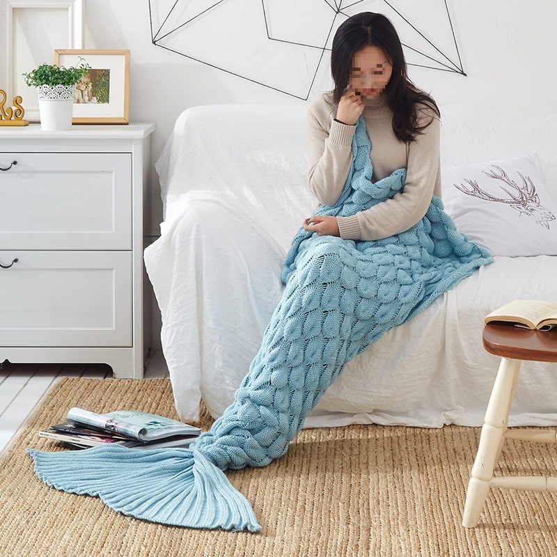 Κουβέρτα ουράς γοργόνας με σχέδιο φολίδων ψαριού, πλεκτή για χαλάρωση (Άνοιξη–Φθινόπωρο; Μοτίβο: Μονόχρωμο; Συστροφή: 5%; Σθεναρότητα χρώματος: 3–4; Υλικό: Άλλο)