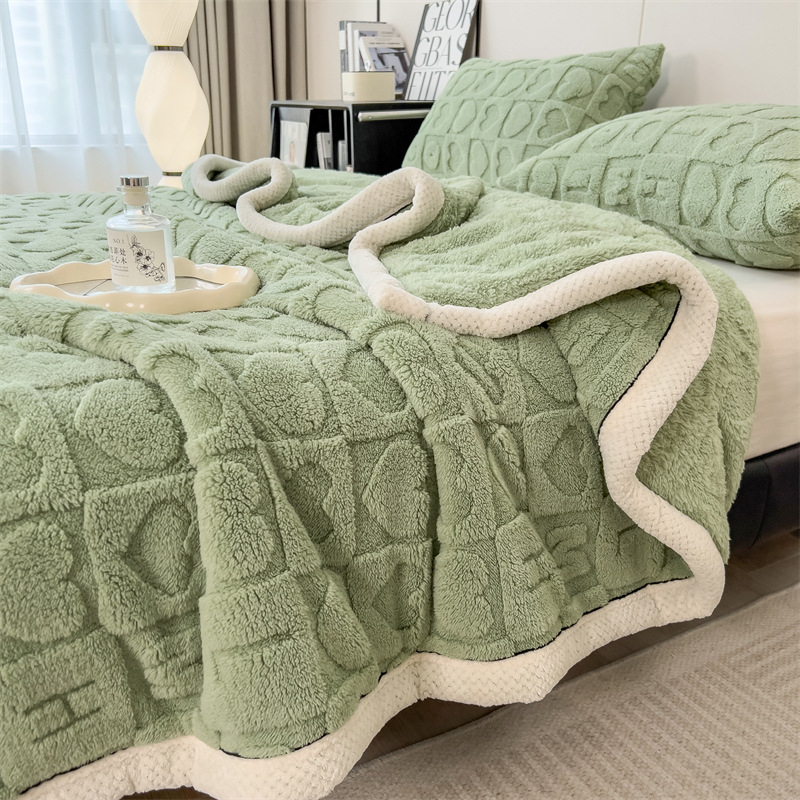 Κλάση Α πλεκτή κουβέρτα από κοραλλιοφλίς με σχέδιο καρδιάς, πολυεστέρας, 300–500 g, κατάλληλη για φθινόπωρο και χειμώνα