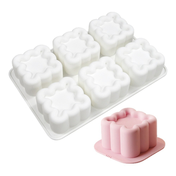 Silicone forma moussei ir šokoladui su 6 skyreliais ir įvairiomis formomis (žvaigždutės, Rubiko kubas, širdis); tinkama fondantui, rankų darbo muilams ir kvapiosioms žvakėms.