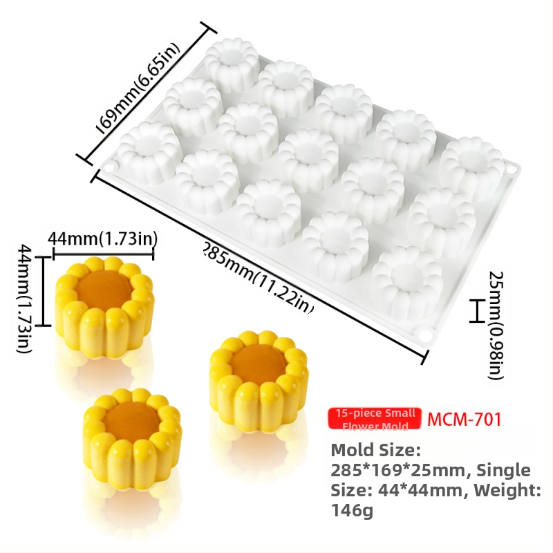 Silicone forma moussei ir šokoladui su 6 skyreliais ir įvairiomis formomis (žvaigždutės, Rubiko kubas, širdis); tinkama fondantui, rankų darbo muilams ir kvapiosioms žvakėms.